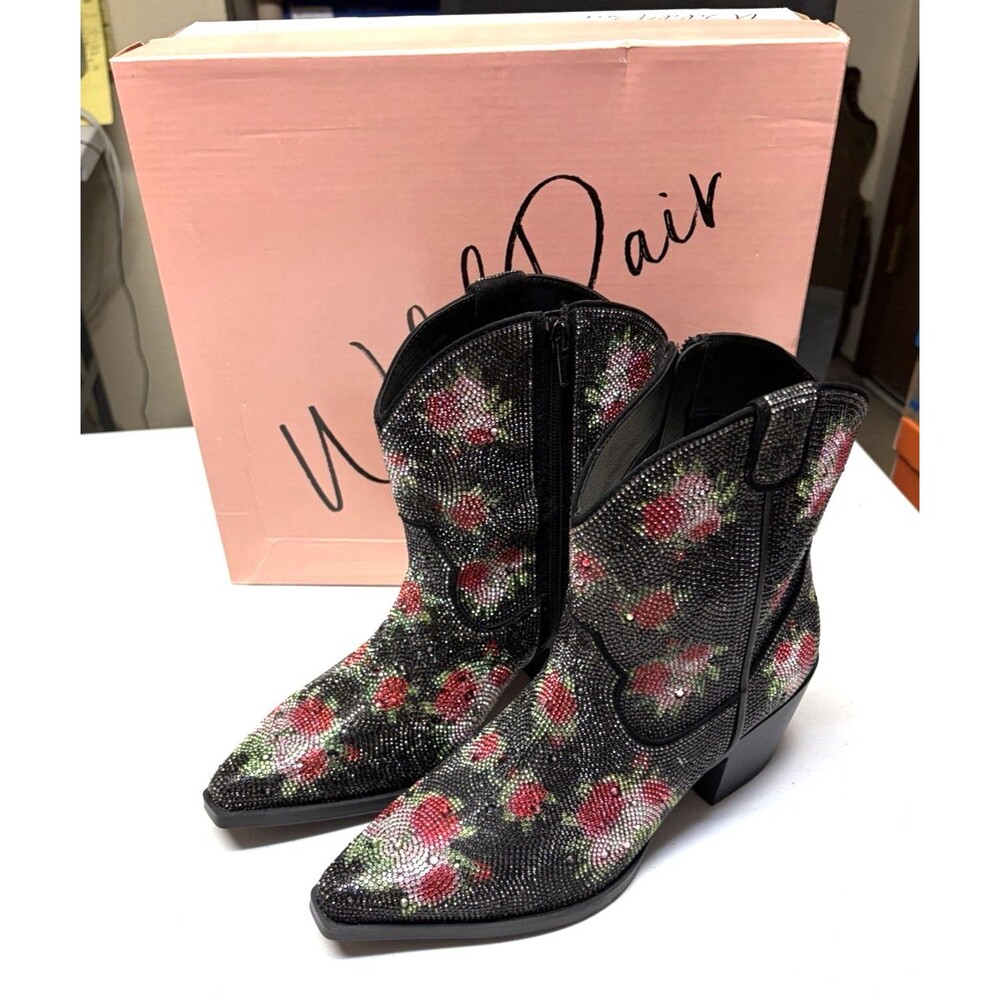 Wild Pair Lacey Floral Bling Western Cowgirl Rhinestone Boots Size 9M New